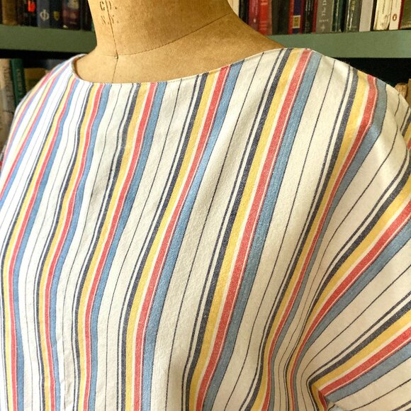 🔥TAKE 50% OFF🔥  Davison’s of Bermuda Short Sleeve Top - Picture 5 of 12